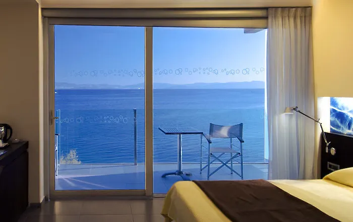 فندق كوز أكتيس آرت 4*