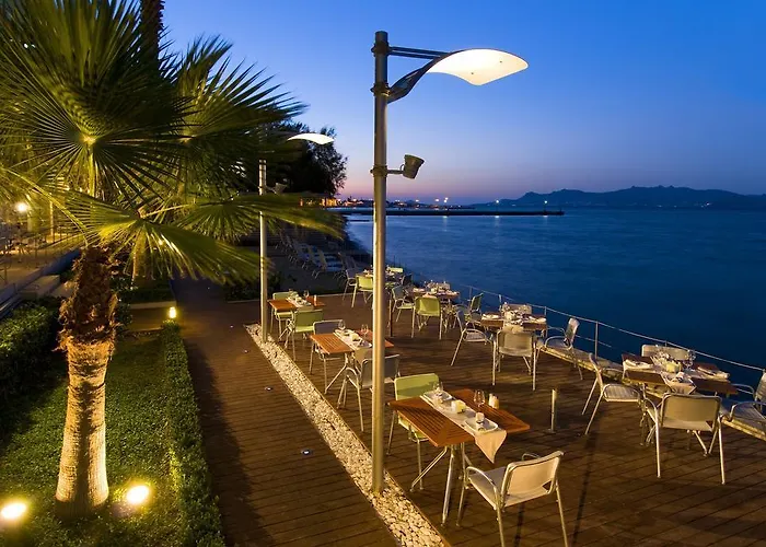 科斯阿克缇斯艺术酒店 4* 科斯镇