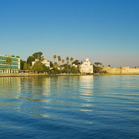 코스 아크티스 아트 4* 코스 타운