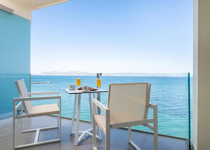 코스 아크티스 아트 4* 코스 타운