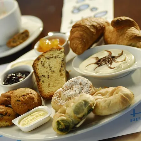 كوز أكتيس آرت بلدة كوس